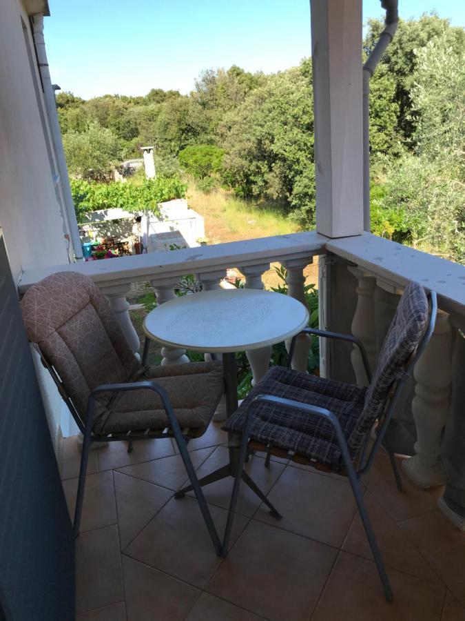 Appartement Bava à Ugljan Extérieur photo